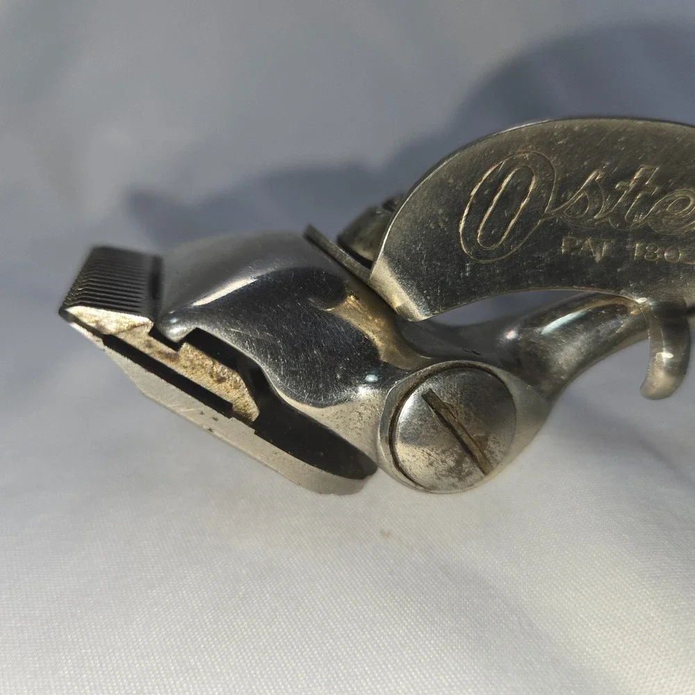 Vintage Oster No. 000 Guide Grip Manual Hair Trimmer Barber Clipper with Box